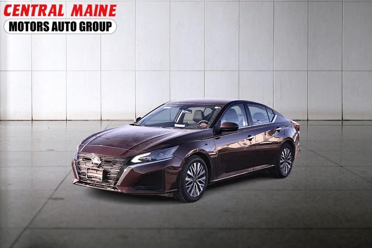 2023 Nissan Altima SV