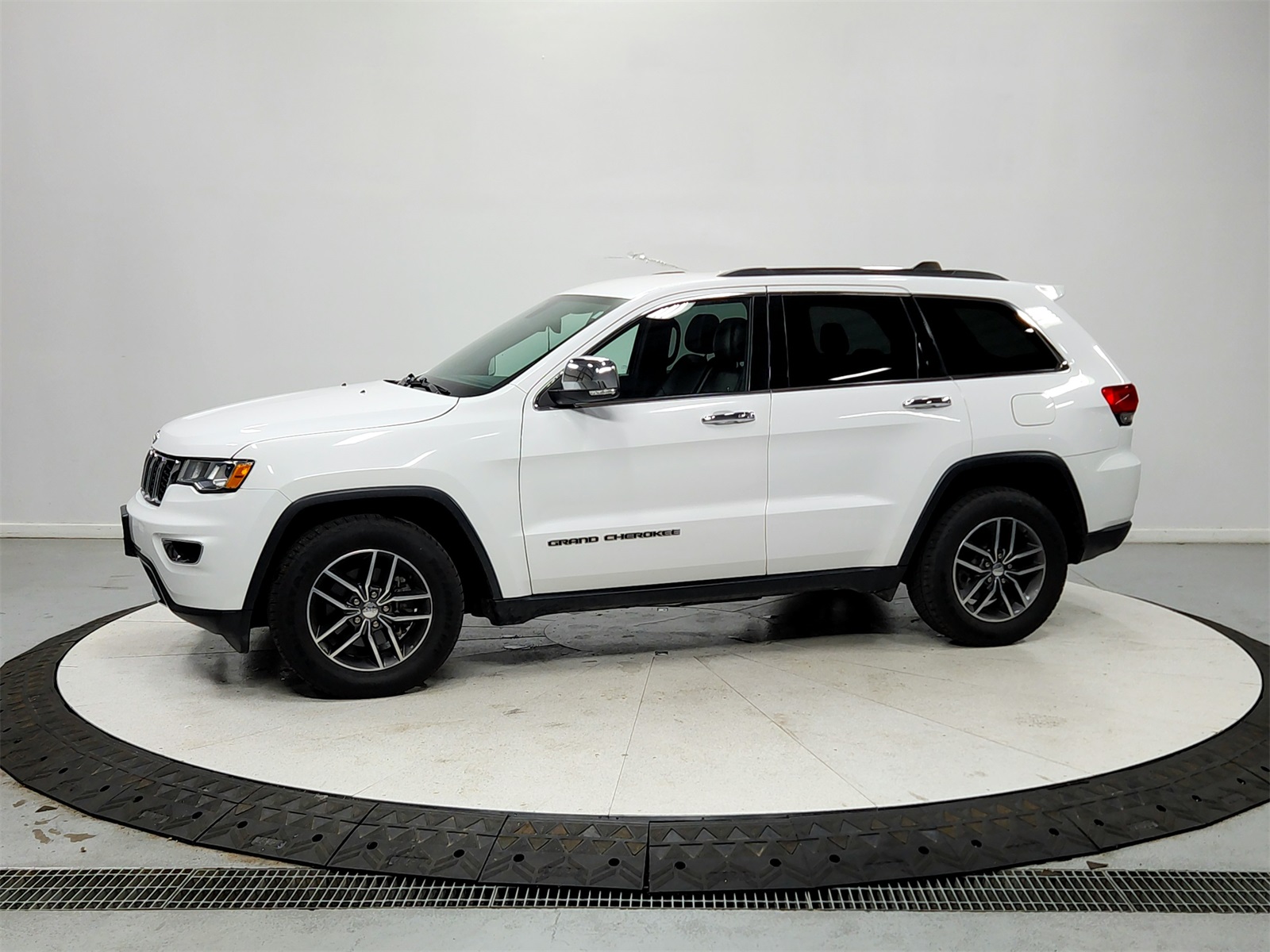 2018 Jeep Grand Cherokee Limited photo 4