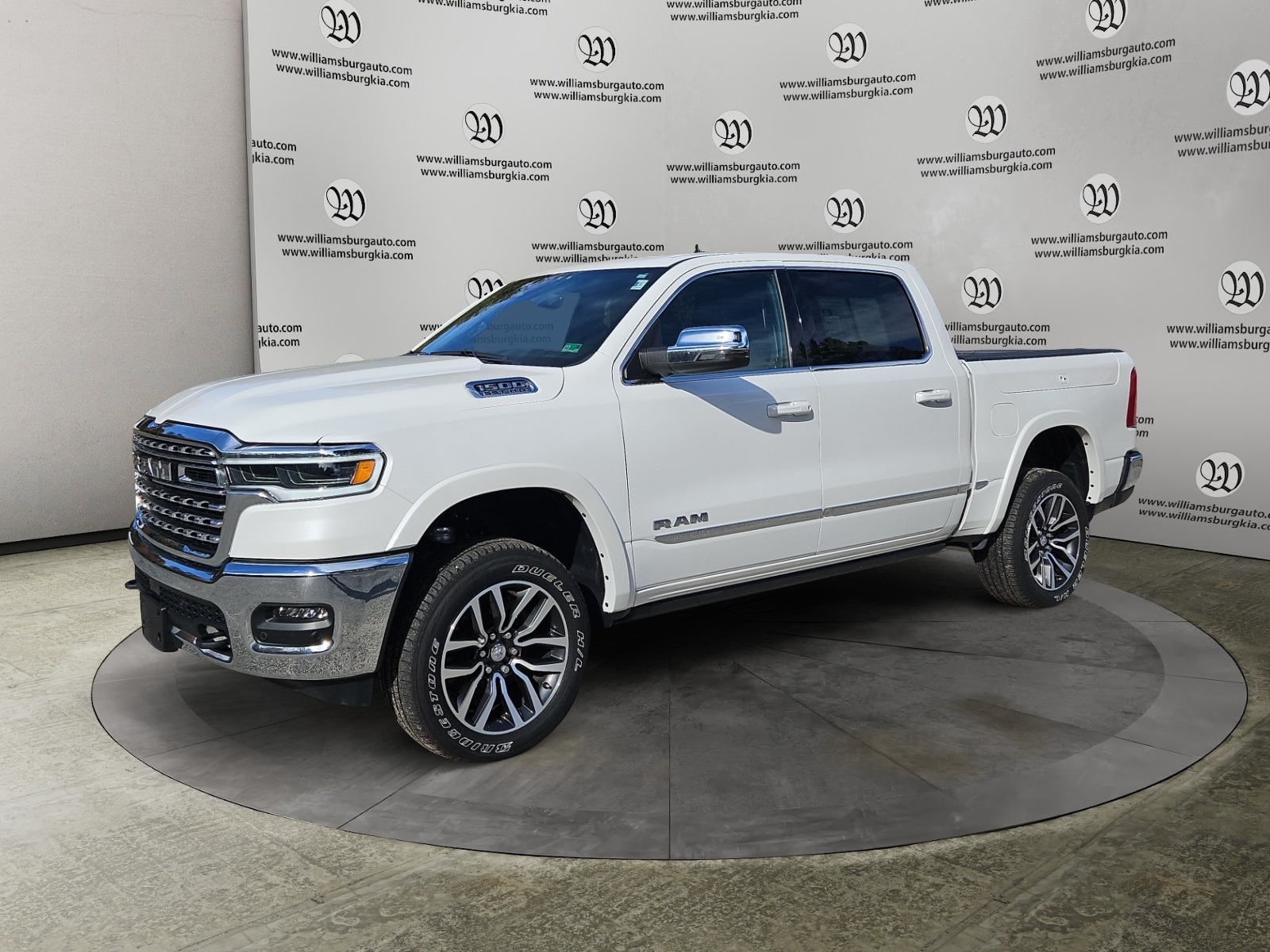 2025 RAM Ram 1500 Pickup Limited's photo
