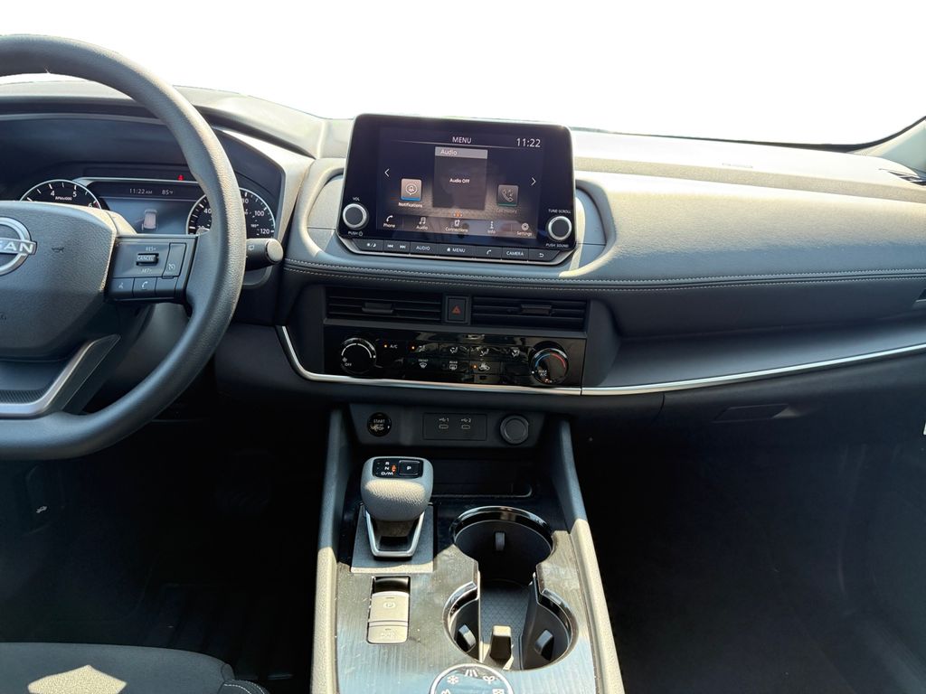 2026 Nissan Rogue S photo 11