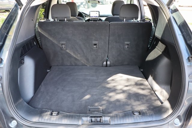 2022 Ford Escape SE photo 29