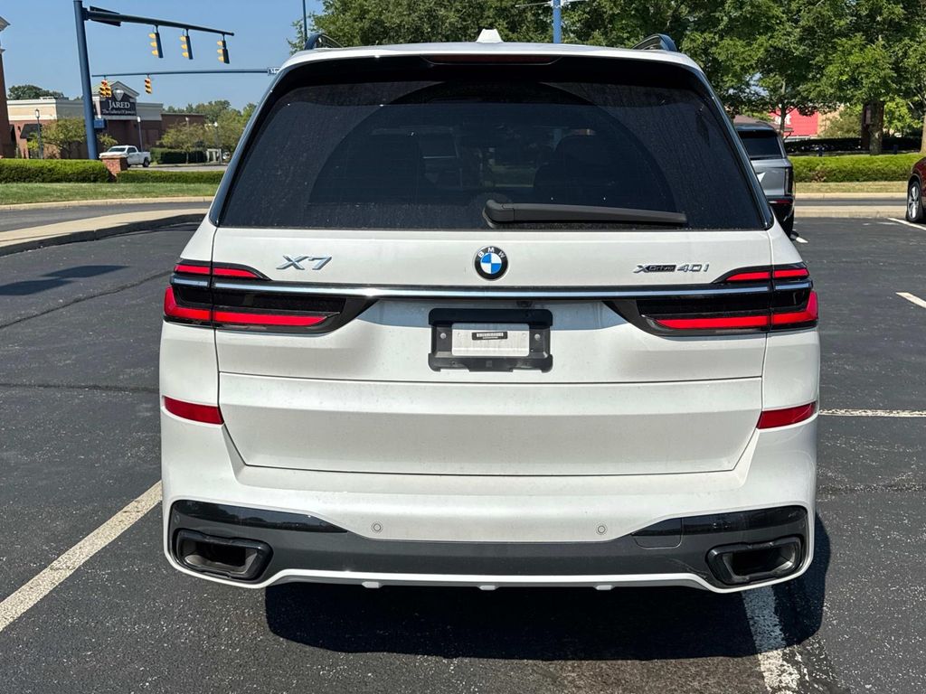 2023 Bmw X7 xDrive40i photo 4