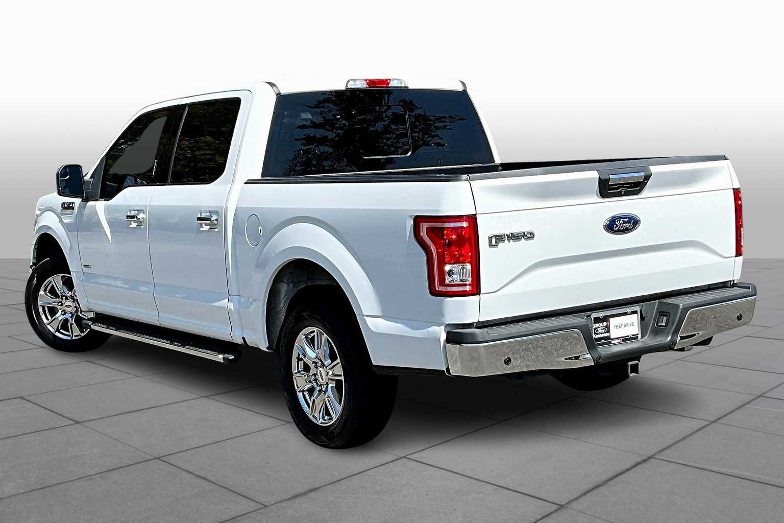 2016 Ford F-150 XLT photo 11