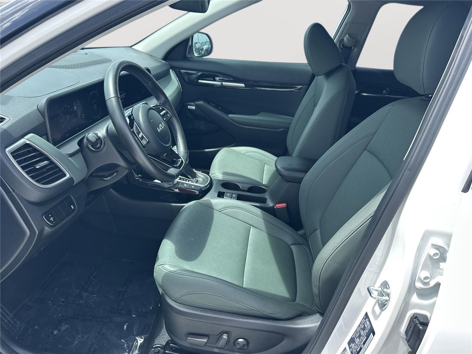 2024 Kia Seltos SX photo 4