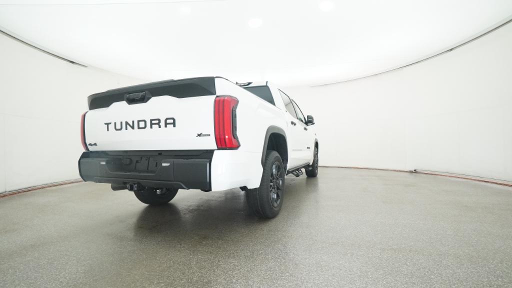 2026 Toyota Tundra SR5 CrewMax photo 16