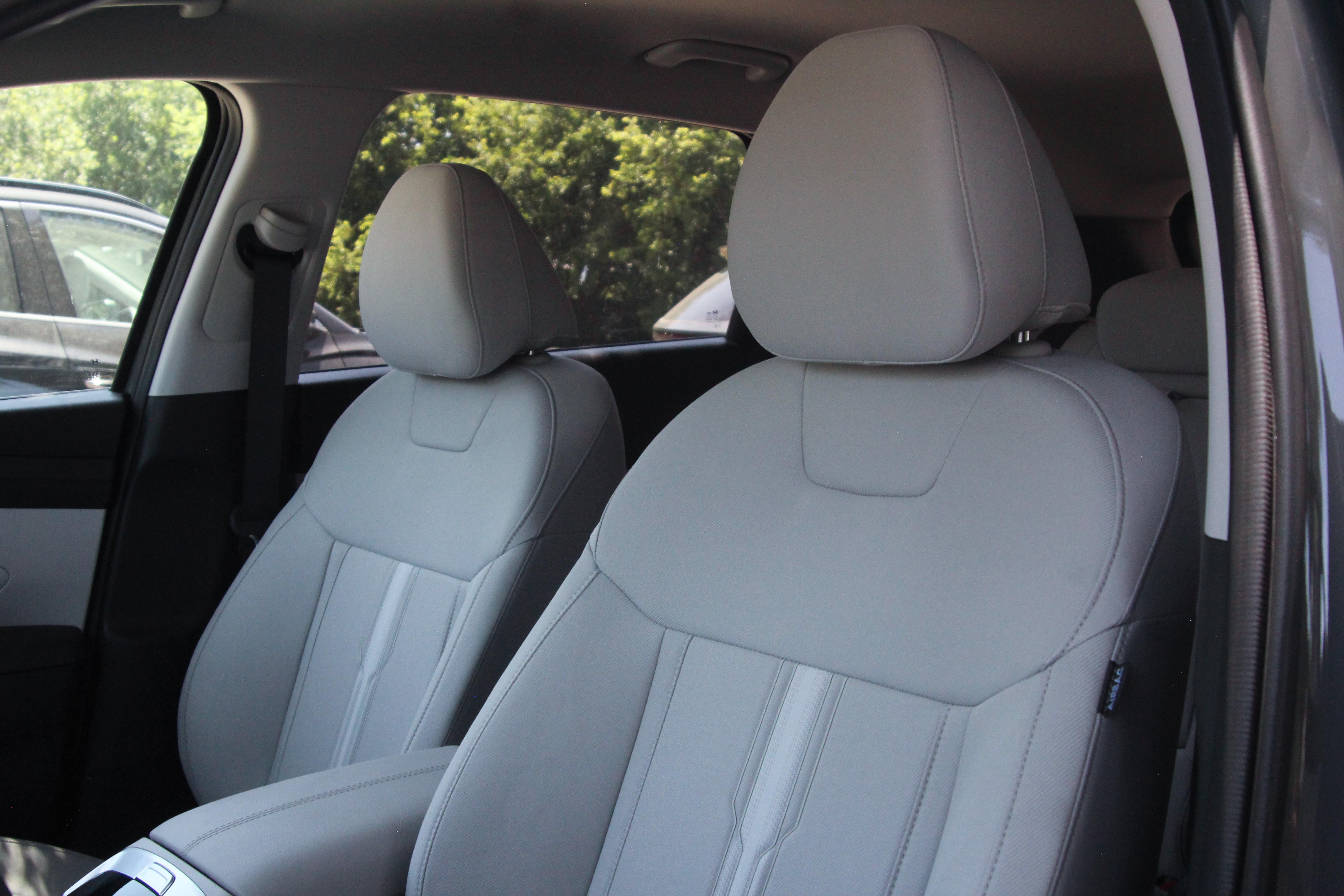 2025 Hyundai Tucson SEL photo 6