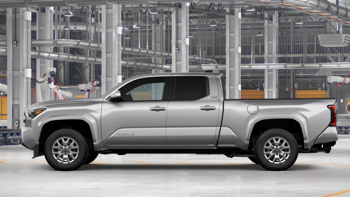 2026 Toyota Tacoma SR5 4x4 Double Cab photo 4