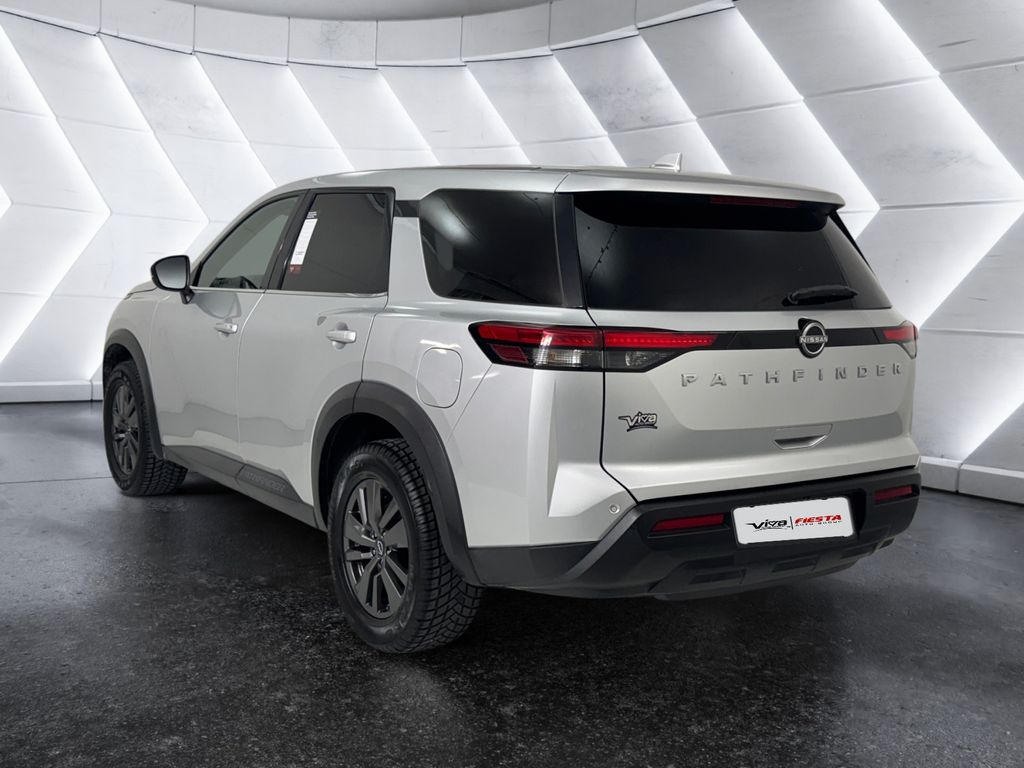 2022 Nissan Pathfinder S photo 6