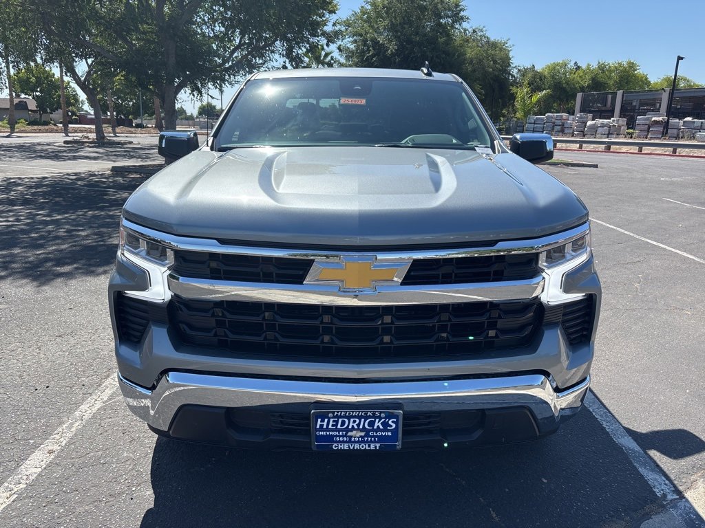 2025 Chevrolet Silverado 1500 LT photo 8