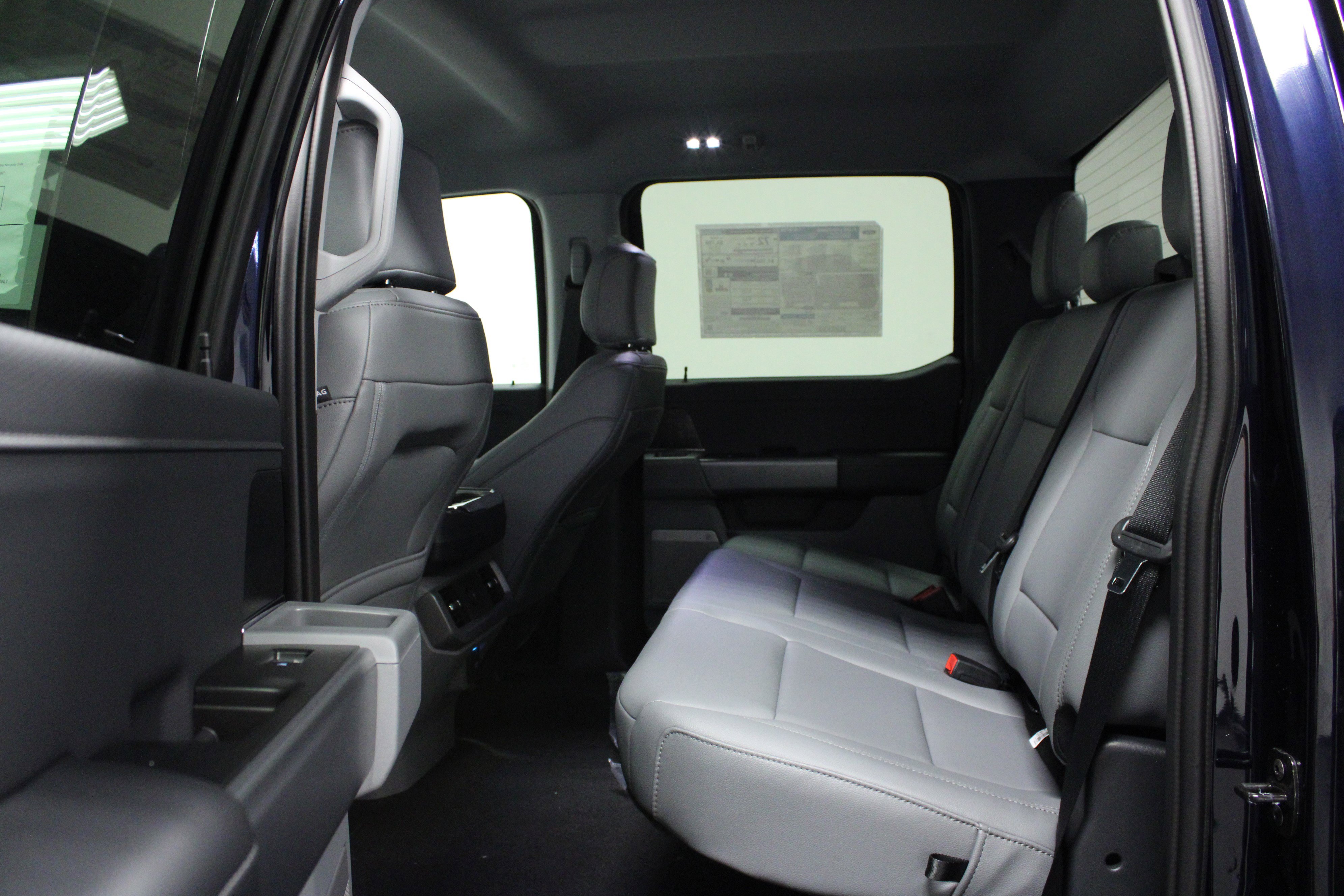 2025 Ford F-150 Lightning photo 10