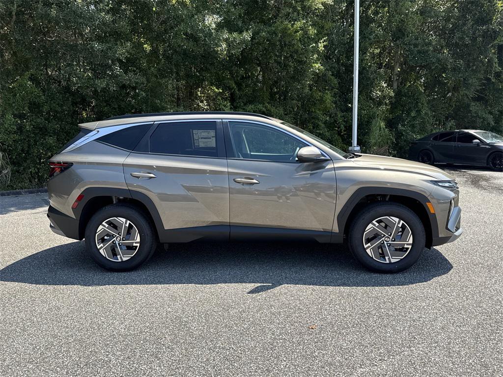 2025 Hyundai Tucson Hybrid Blue photo 2