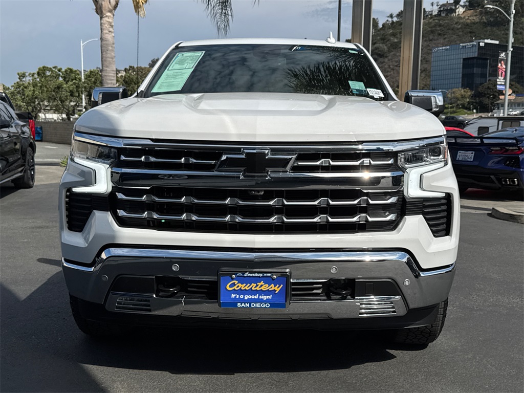 2023 Chevrolet Silverado 1500 LTZ photo 5