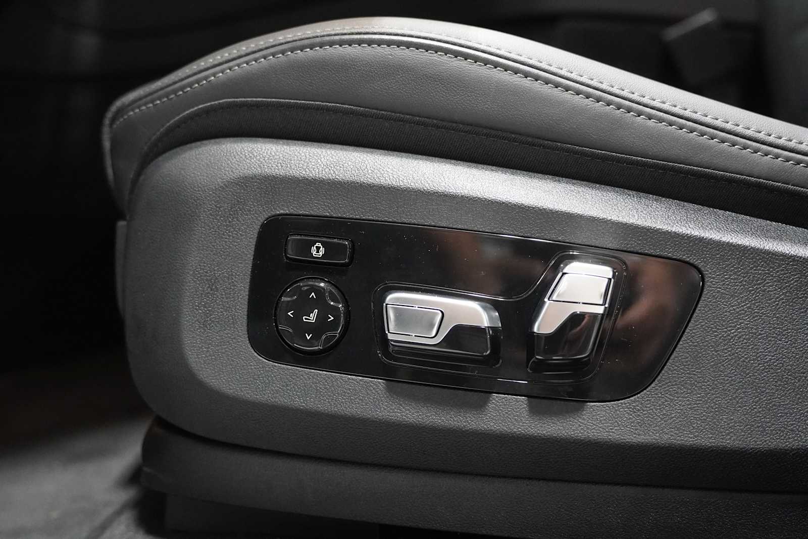 2026 Bmw X6 photo 13