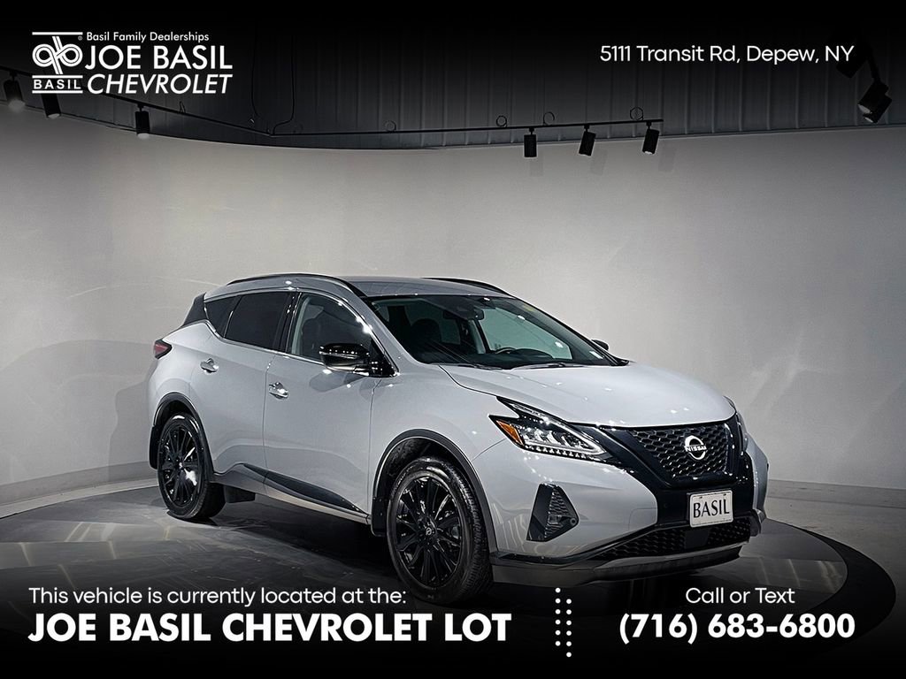 2024 Nissan Murano SV's photo