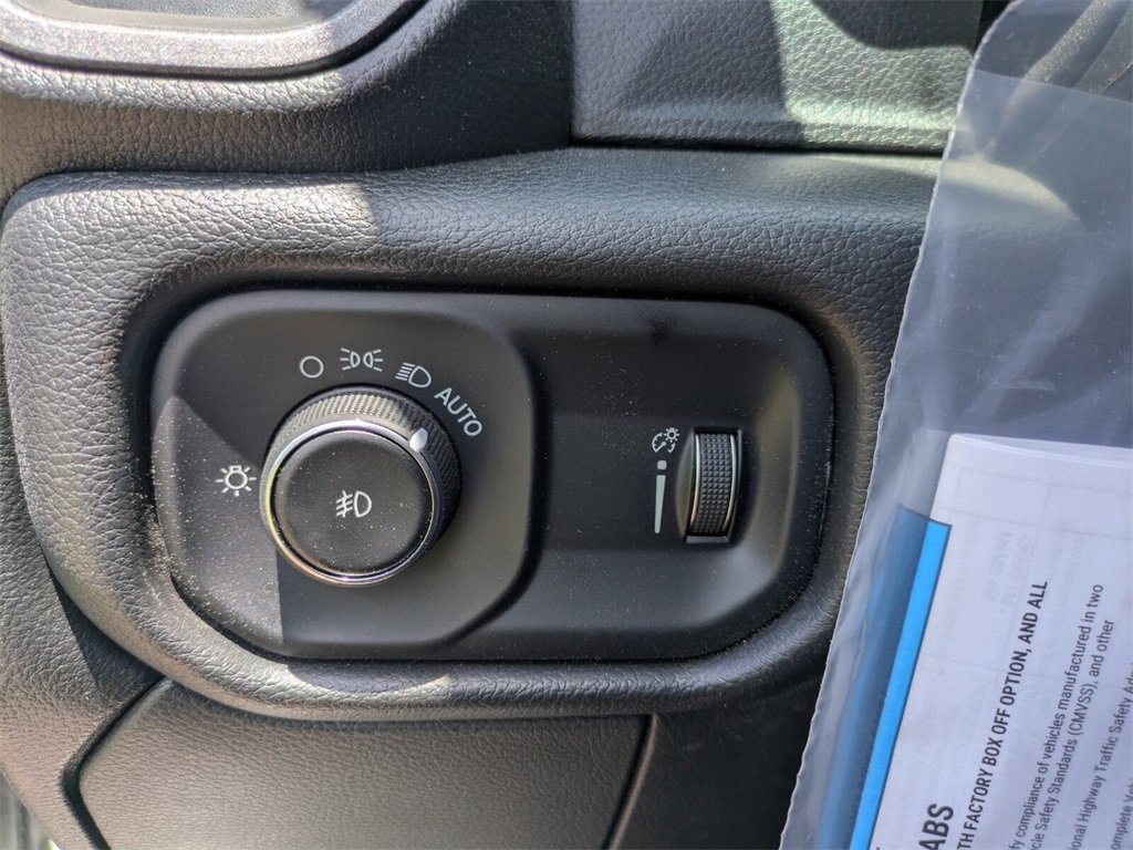 2026 Ram 3500 Tradesman photo 17