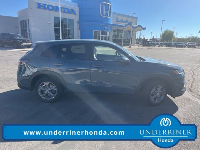 2026 Honda HR-V LX's photo