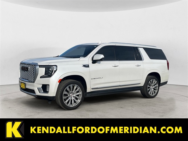2021 GMC Yukon Denali's photo