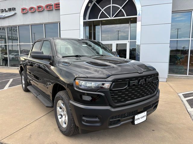 2025 Ram 1500 Tradesman photo 4