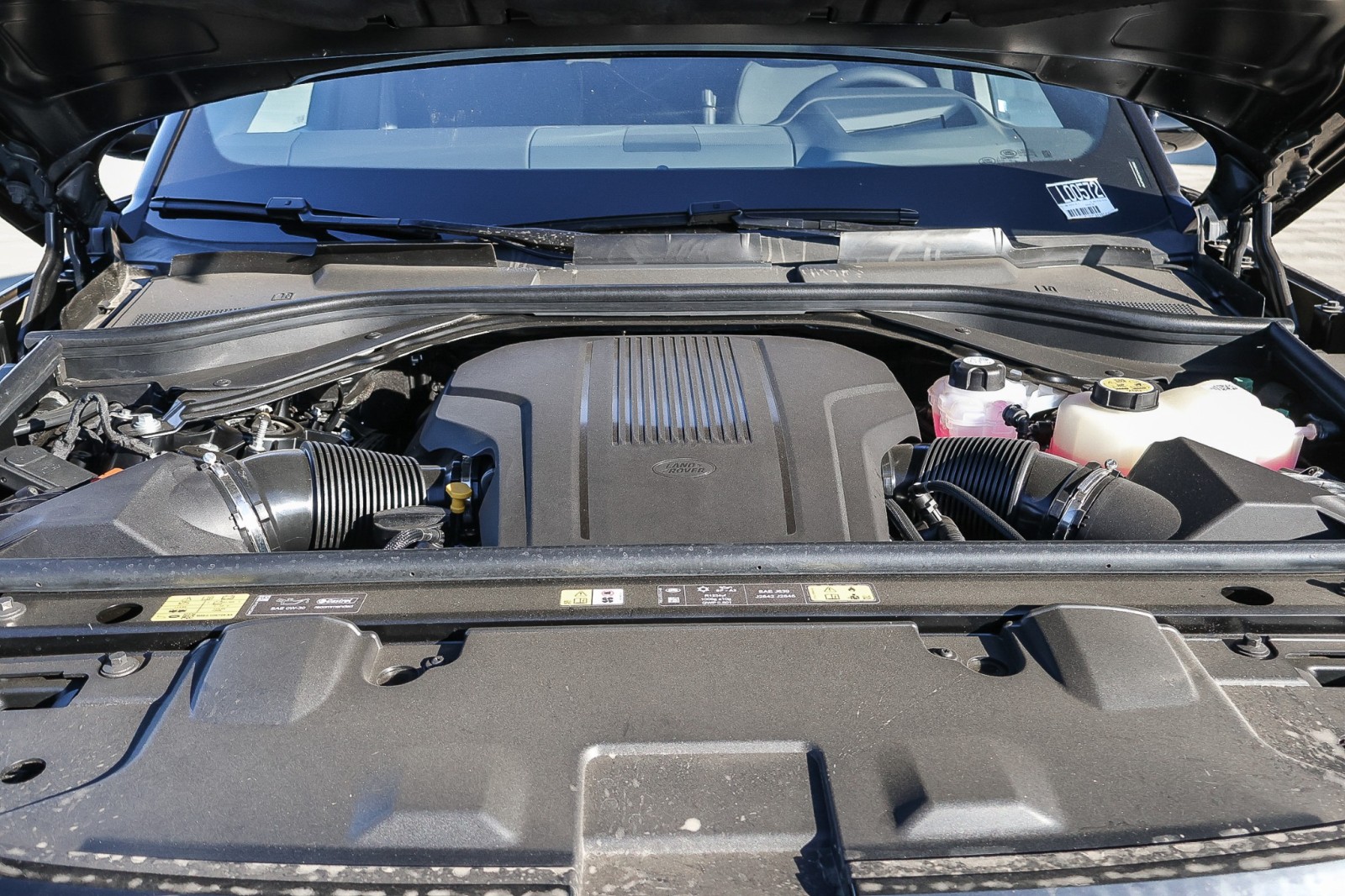 2025 Land Rover Range Rover SE photo 21