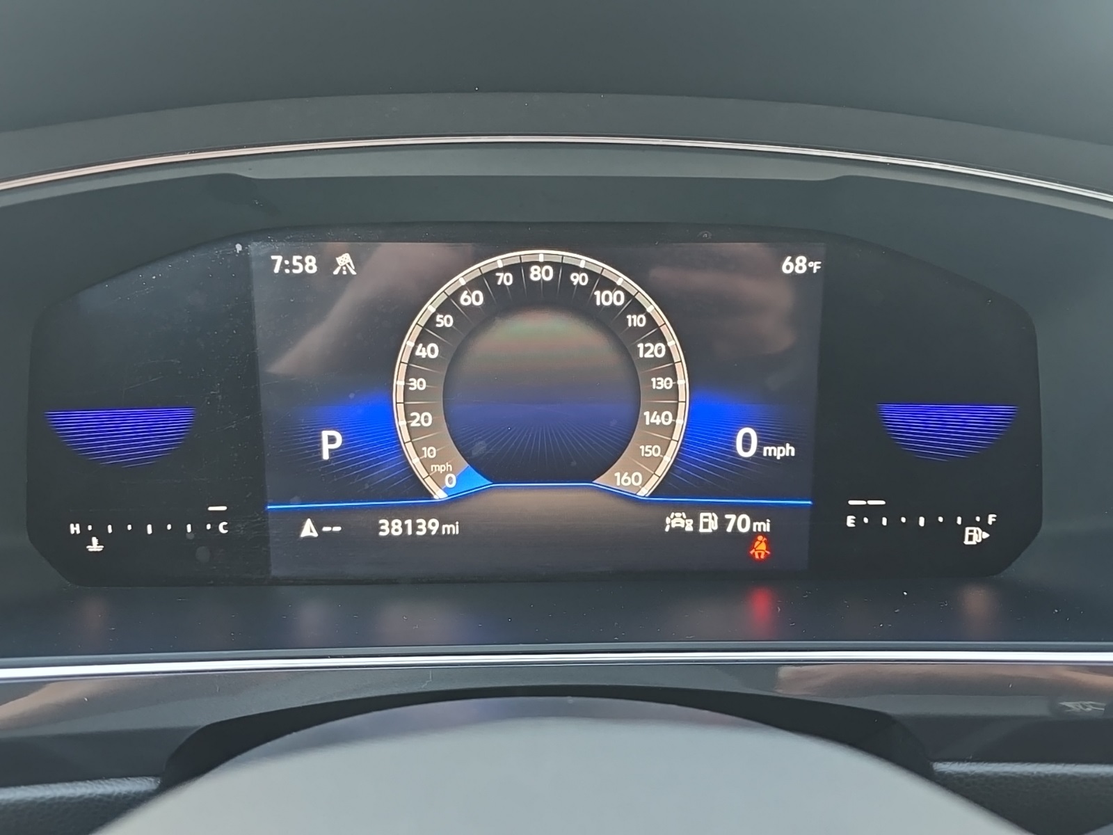 2023 Volkswagen Tiguan SE photo 3