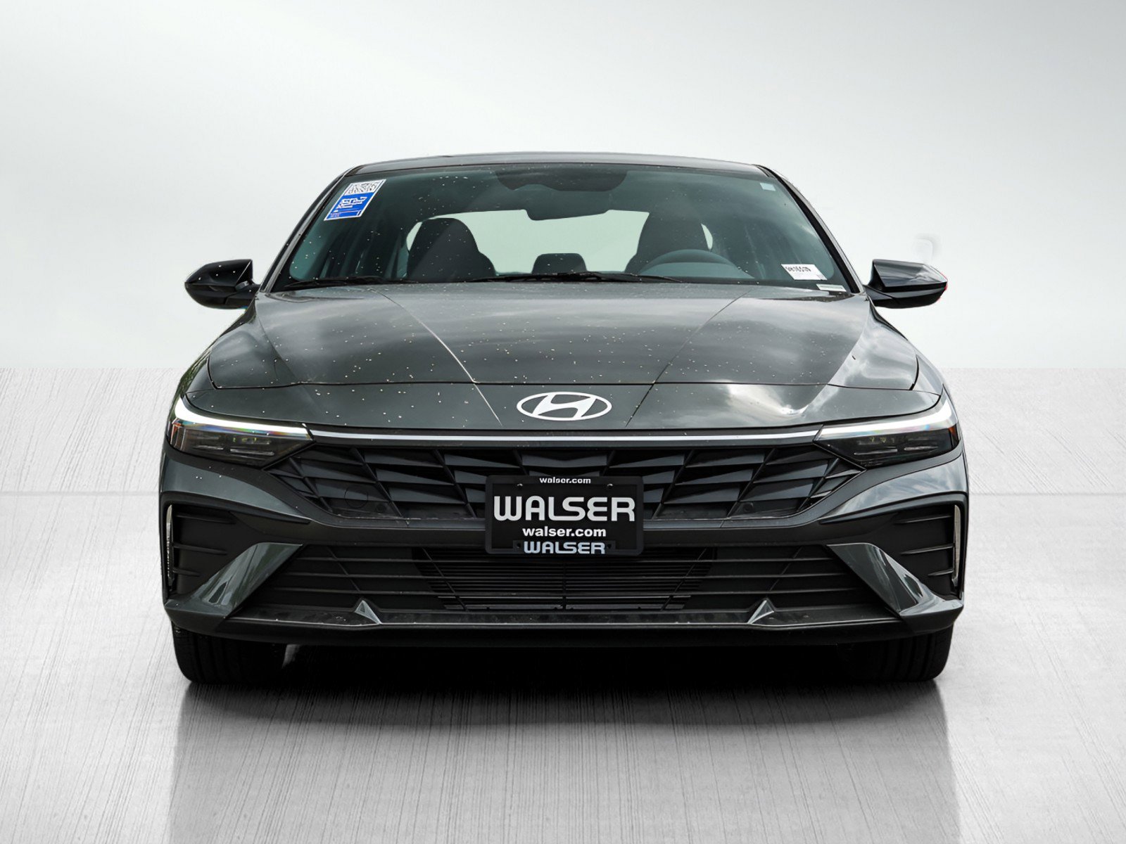 2025 Hyundai Elantra SEL Sport photo 2