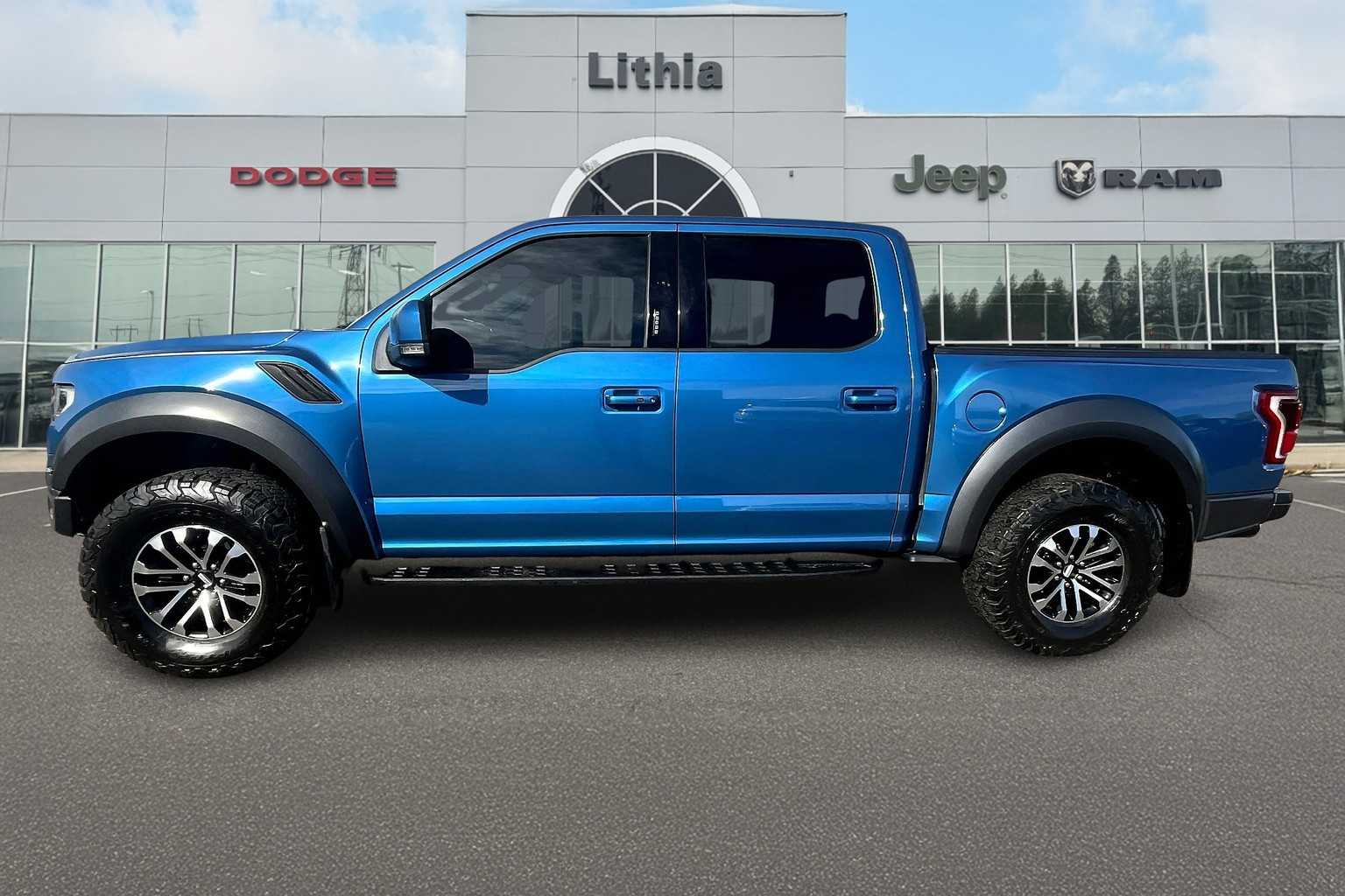 2019 Ford F-150 Raptor photo 3