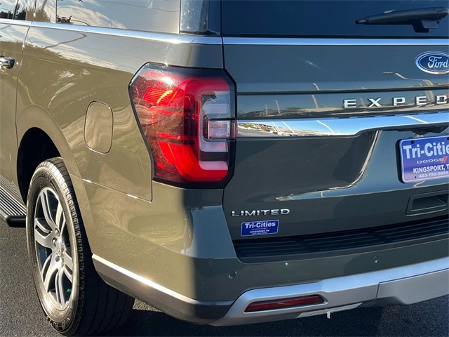2024 Ford Expedition MAX Limited photo 4