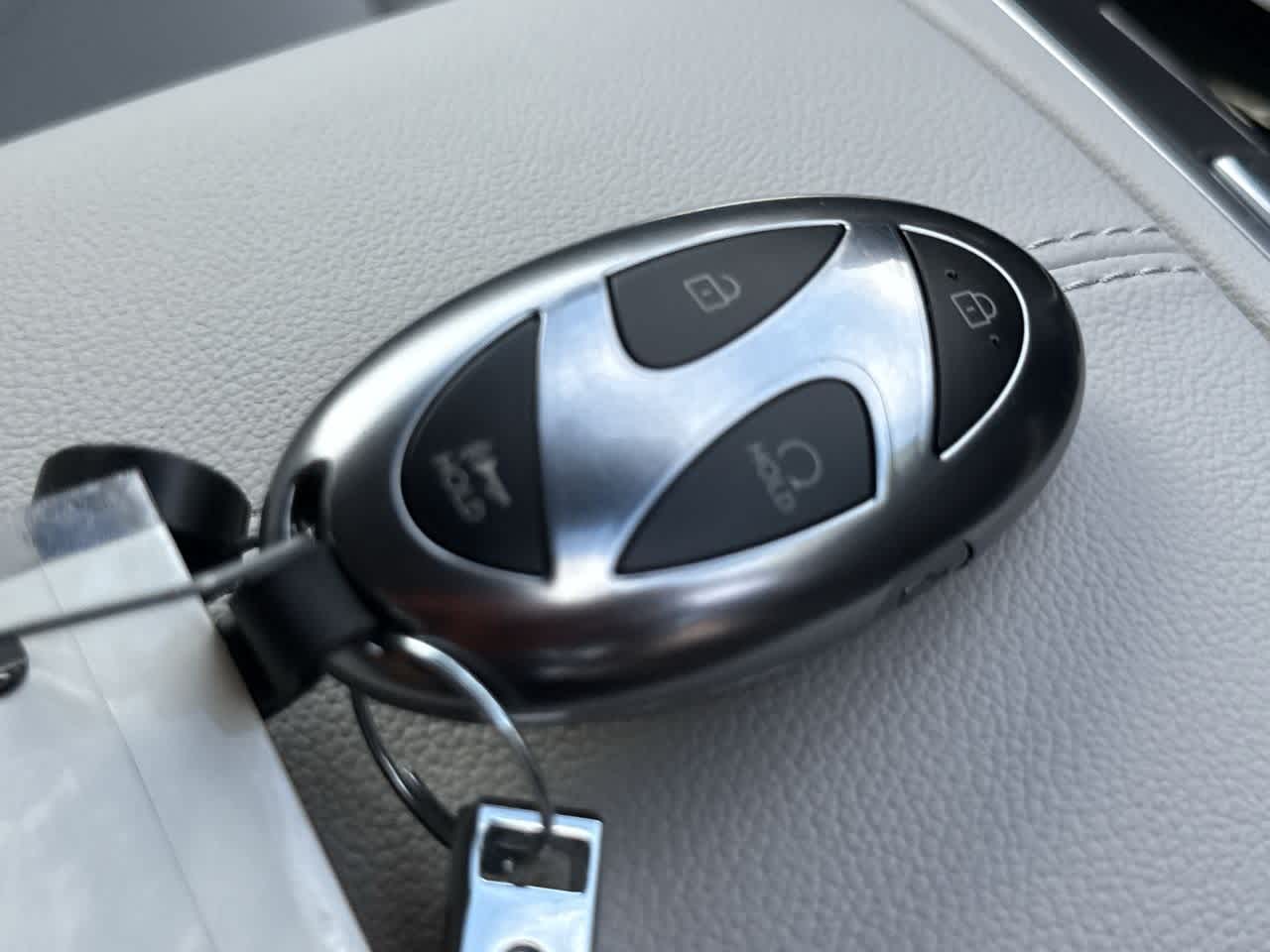 2026 Hyundai Tucson SEL Convenience photo 26