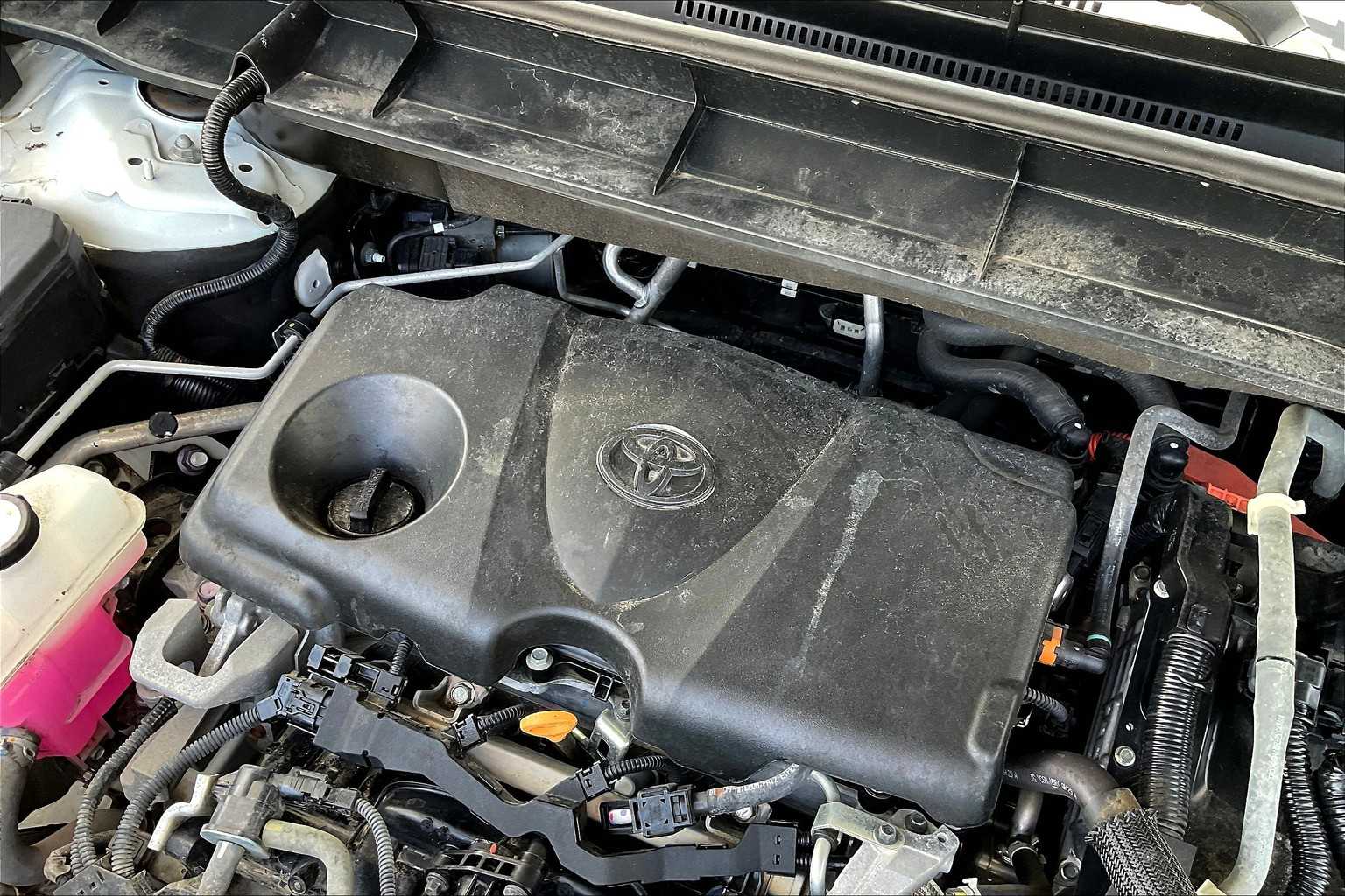 2021 Toyota Highlander Hybrid Limited photo 29