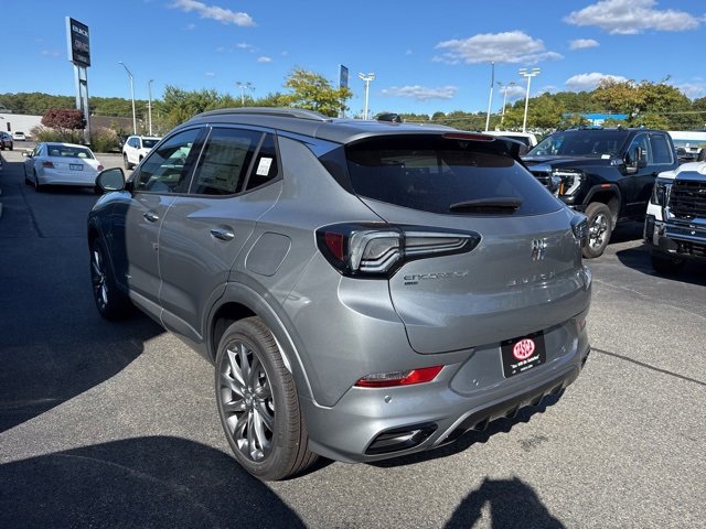 2026 Buick Encore GX Avenir photo 6