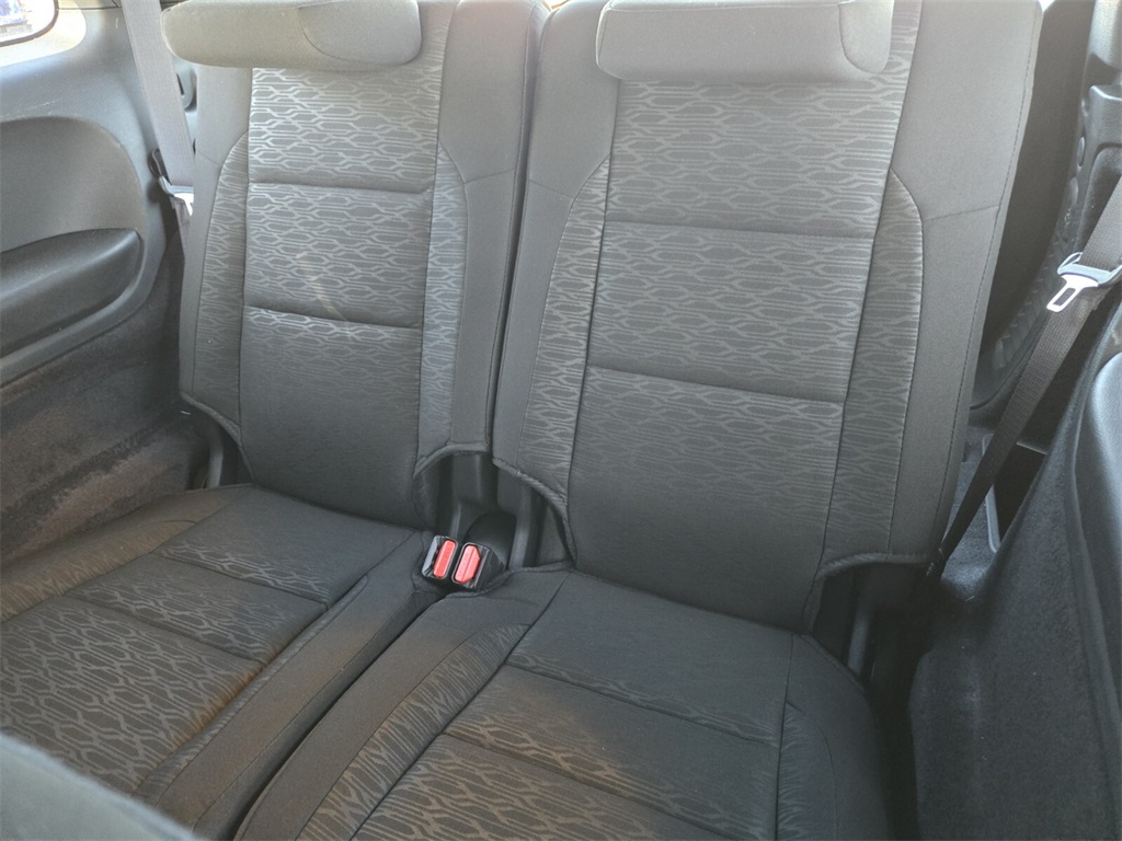 2025 Toyota RAV4 R/T photo 8