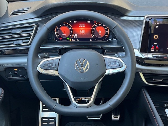 2025 Volkswagen Atlas Peak Edition SE photo 20