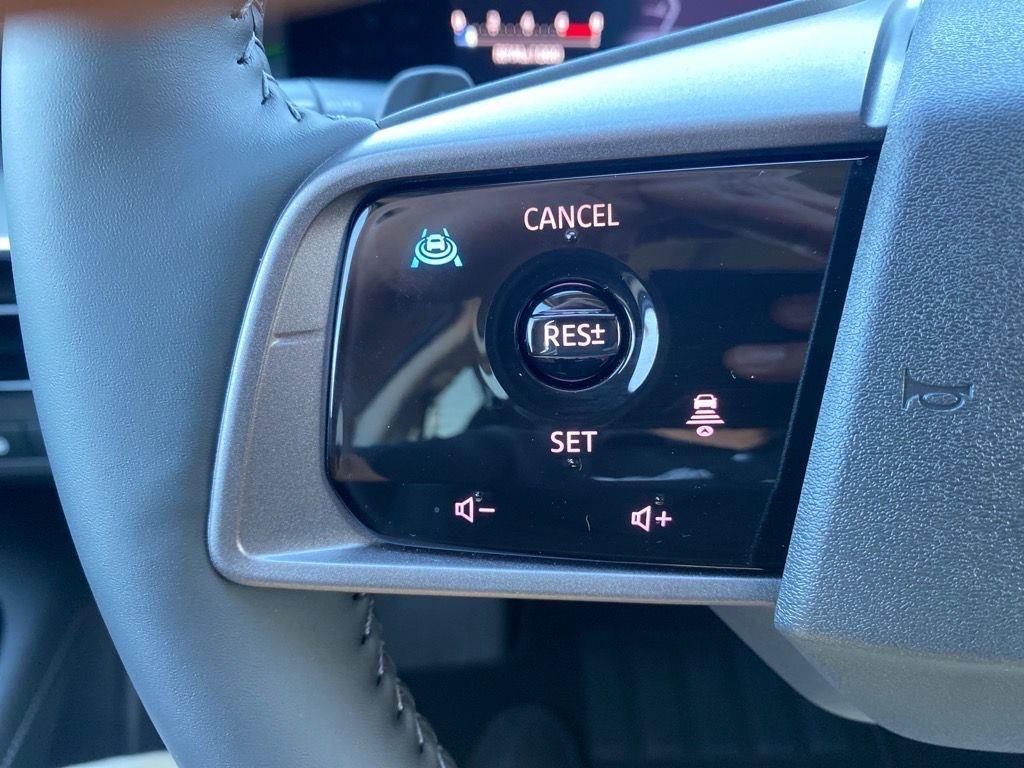 2025 Nissan Murano Platinum photo 15