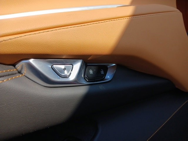 2023 Chevrolet Corvette Stingray 2LT photo 11