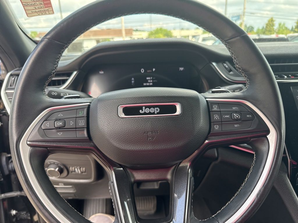 2022 Jeep Grand Cherokee Altitude photo 14