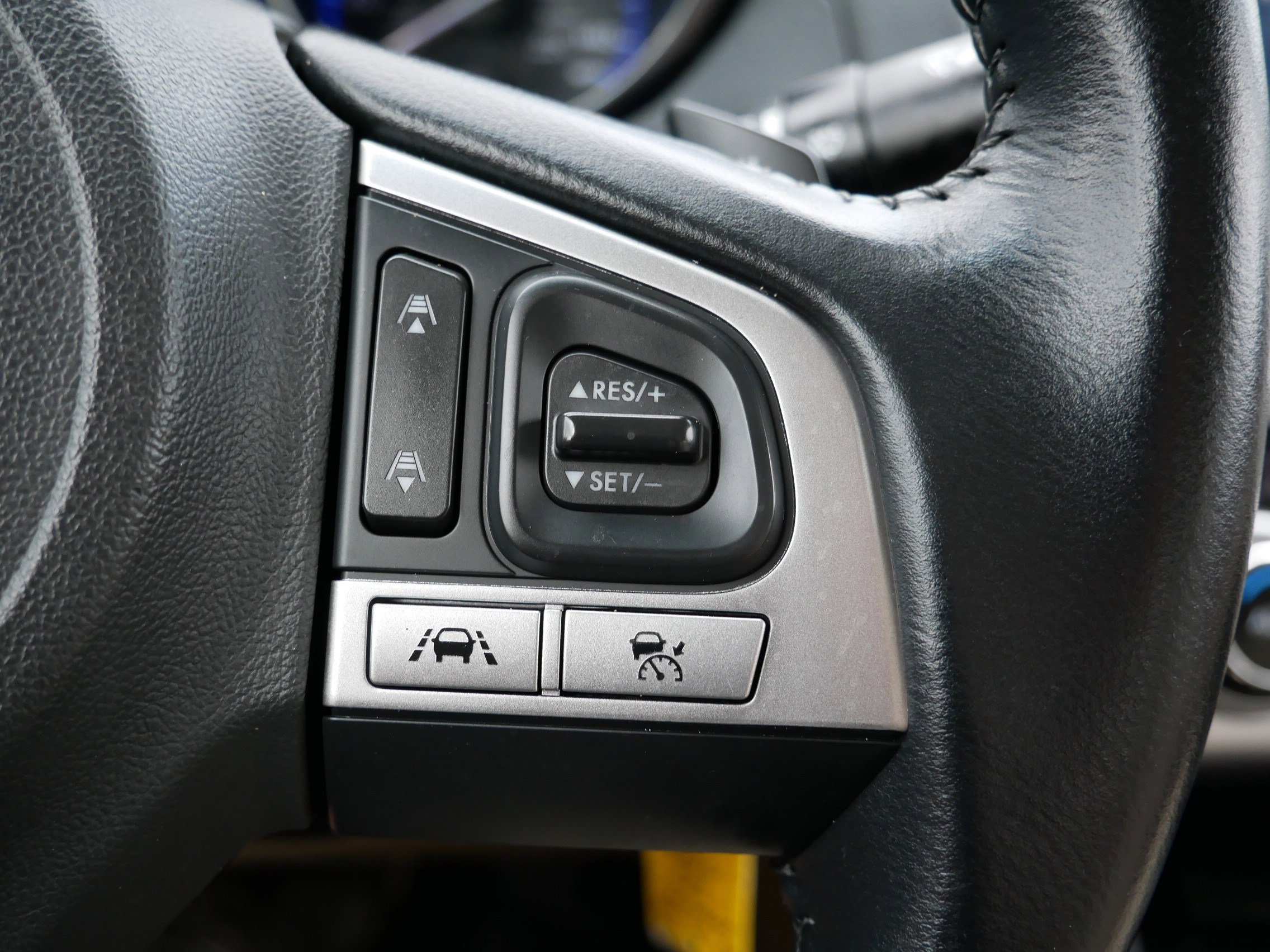 2016 Subaru Legacy 2.5i Premium photo 28