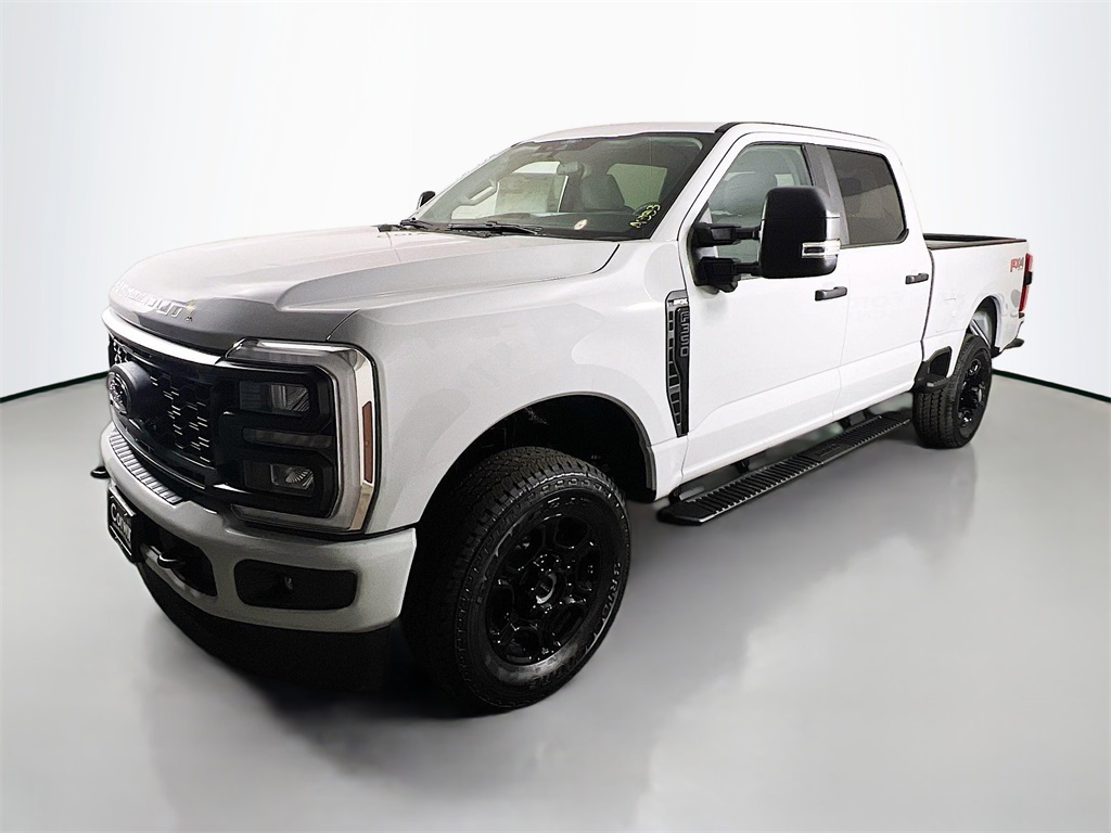 2026 Ford F-350 photo 5