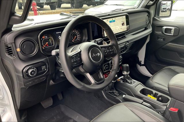 2024 Jeep Wrangler Rubicon 392 photo 6