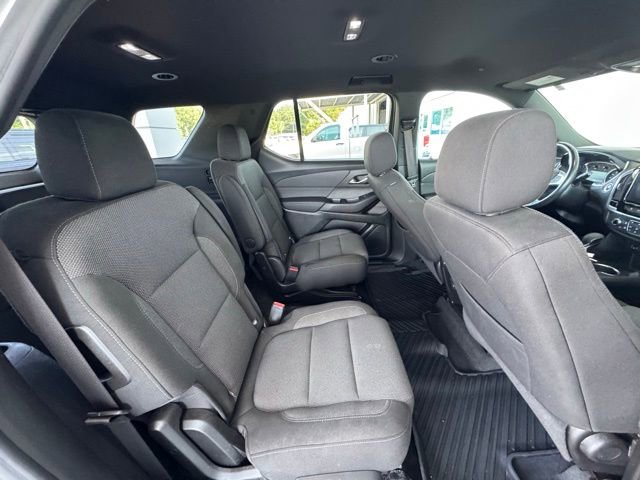 2022 Chevrolet Traverse Cloth photo 22