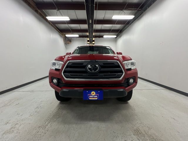 2019 Toyota Tacoma SR5 photo 3