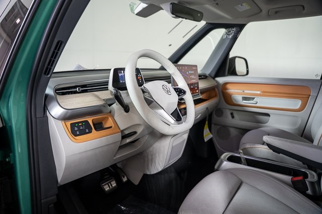 2025 Volkswagen ID. Buzz photo 5