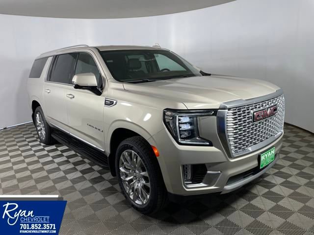 2021 GMC Yukon XL Denali's photo