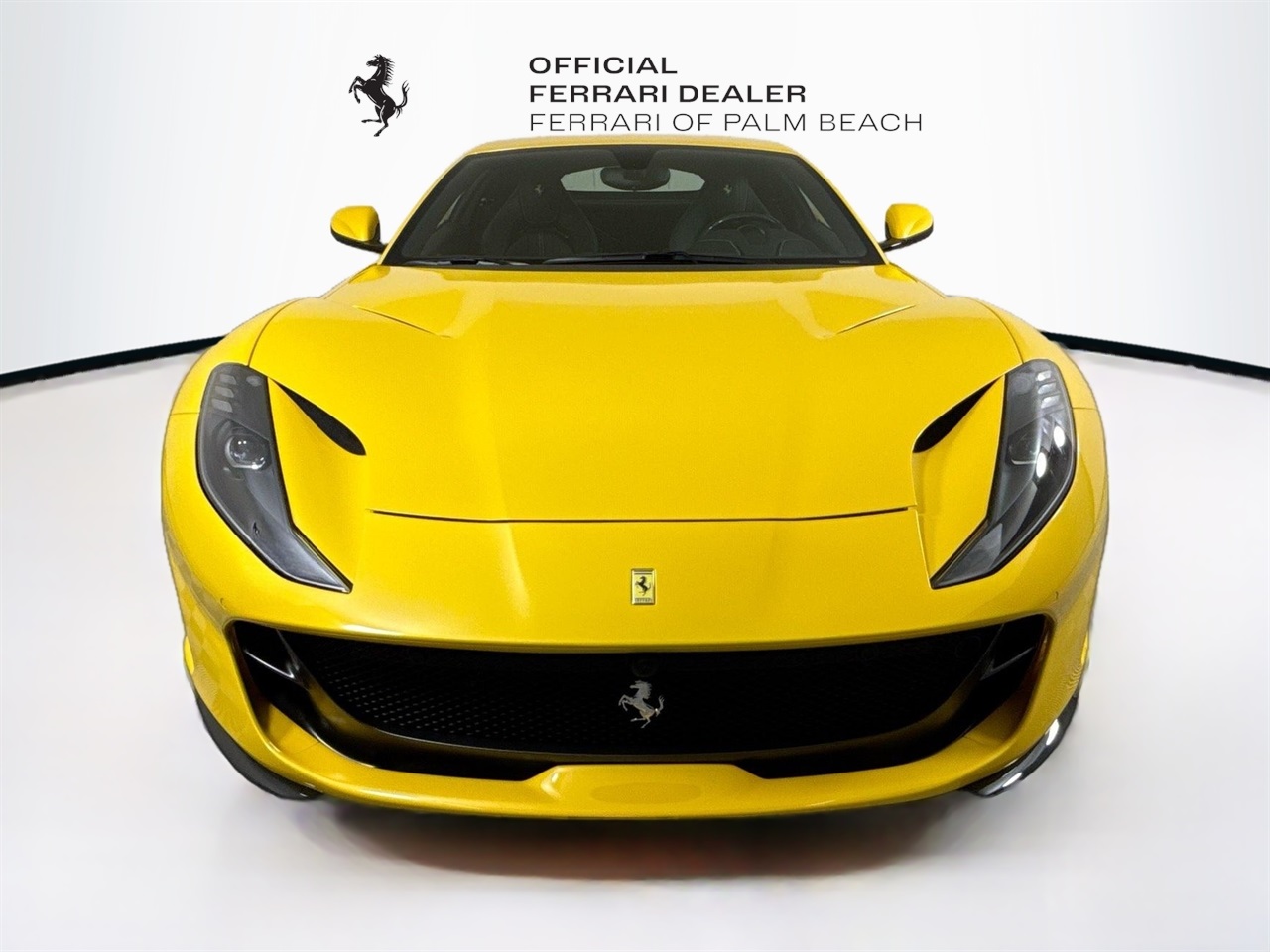2019 Ferrari 812 Superfast Base photo 2