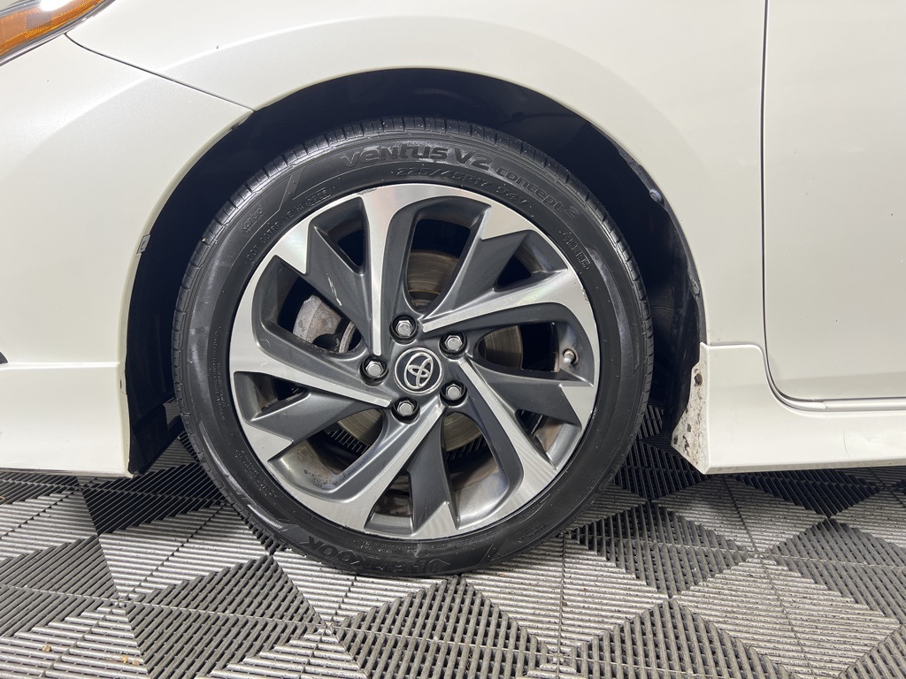 2018 Toyota Corolla iM Base photo 12