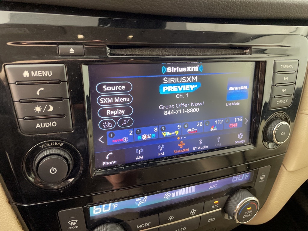 2020 Nissan Rogue SV photo 23
