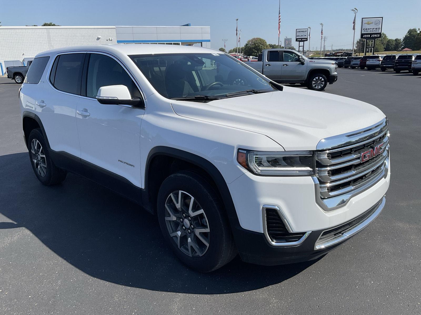 2023 Gmc Acadia SLE photo 2