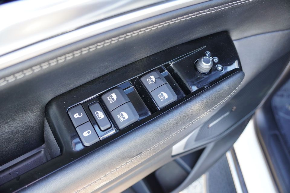 2025 Jeep Wagoneer Base photo 24