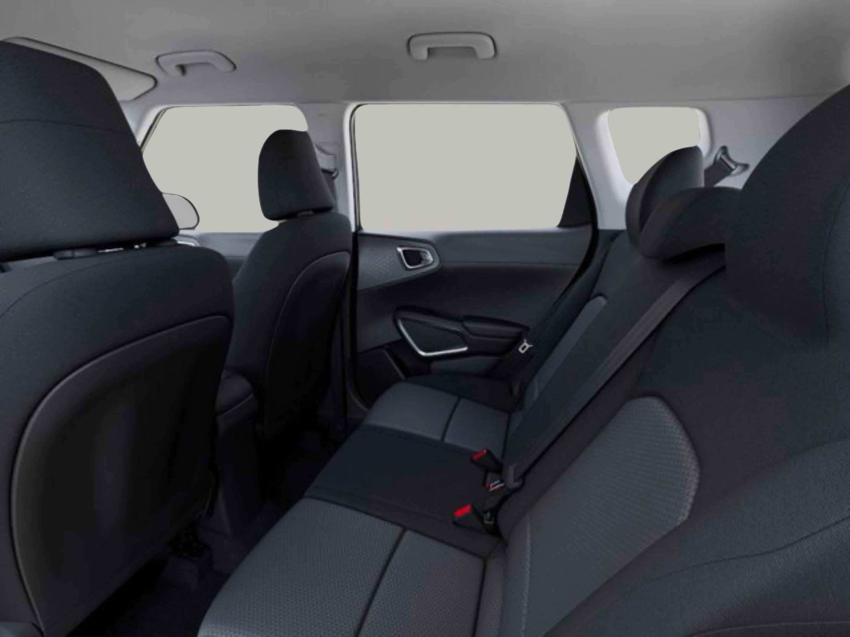 2025 Kia Soul LX photo 14