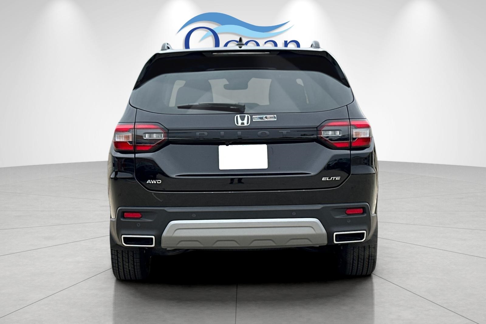 2025 Honda Pilot Elite photo 3
