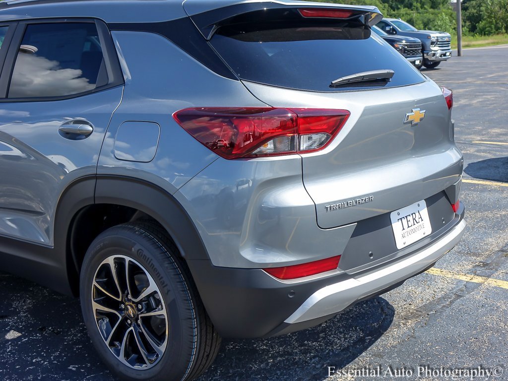 2026 Chevrolet Trailblazer LT photo 4
